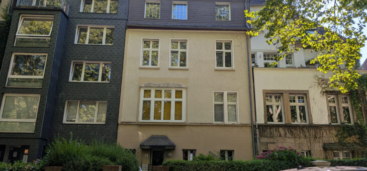 Charmantes Wohnen am Moltkeplatz – Möblierte 3-Zimmer-Wohnung in wunderschöner Lage!
